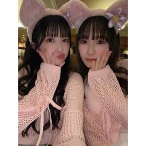 Yuina Instagram - 🏰🎀🩷

ディズニー行ってきたよーーー🩵
朝から晩まで楽しかった！さくと双子コーデ🫶

（1枚目隠れミッキーを探せ👀🔍）

#ディズニー #ディズニーシー #双子コーデ #カチューチャ
#リーナベル #ディズニーコーデ #Disney #world #sea