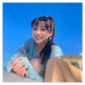 Yuina Instagram - ❤︎ Happy...
⁡
｡ ☆ﾟ ｡★｡ ﾟ☆ﾟ ｡★｡ ﾟ☆ﾟ ｡★｡ ﾟ☆ﾟ ｡ ﾟ
⁡
なんとカレンダー追加生産分も完売(⊙⊙)⁉︎
⁡
いやぁ！！！本当に…嬉しすぎです…！！！！
皆さんのおかげです…ありがとうございます😭✨
⁡
わぁぁぁ早く皆さんにお会いしたいっっ！！！💞
⁡
まだ投稿してない衣装のオフショを🩵
ハイポニー&ミニスカで爽やかな1着🌻☀️
⁡
グッズはまだ間に合います！本日（3/3）23:59まで！
完全受注生産なのでぜひチェックしてくださいね🥳
⁡
今日も1日おつカレンダー！！！！！✨
⁡
｡ ☆ﾟ ｡★｡ ﾟ☆ﾟ ｡★｡ ﾟ☆ﾟ ｡★｡ ﾟ☆ﾟ ｡ ﾟ
⁡
#カレンダー #お渡し会 #イベント #東京 #大阪
#ポニテ #夏 #すべり台 #公園 #ミニスカ #衣装
#結那 #japanesegirl #fashion #ファッション
