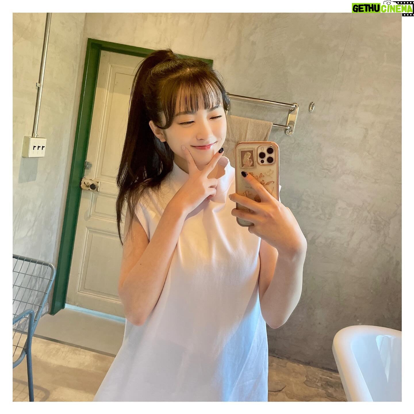 Yuina - 7.6K Likes - ❤︎ ポニテ…
。 ☆゚ 。★。 ゚☆゚ 。★。 ゚☆゚ 。★。 ゚☆゚ 。 ゚
こんなハイポニーは珍しいかもっ😎✨
夏らしさ全開で撮ってきましたよ〜〜🌻🧡
本当はすごくすごく震えておりました。写真4枚目🤣🤣
撮影中は扇風機回して撮ってたんです…🥶笑
でもとっっても楽しい撮影でしたーー‼︎💞
カレンダーリアルイベント&完全受注生産グッズの
締め切りが明日までとなっておりますのでぜひぜひ🫶
。 ☆゚ 。★。 ゚☆゚ 。★。 ゚☆゚ 。★。 ゚☆゚ 。 ゚
#ポートレート #カレンダー #リアルイベント #お渡し会
#ハイポニー #ポニテ女子 #鏡越し #グッズ #アクスタ
#結那 #japanesegirl