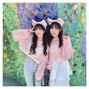 Yuina Instagram - 🏰🎀🩷

ディズニー行ってきたよーーー🩵
朝から晩まで楽しかった！さくと双子コーデ🫶

（1枚目隠れミッキーを探せ👀🔍）

#ディズニー #ディズニーシー #双子コーデ #カチューチャ
#リーナベル #ディズニーコーデ #Disney #world #sea