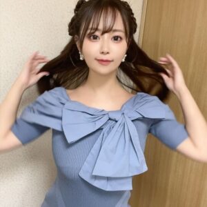 Yuka Iguchi Instagram - 🩵🩵🩵
写真集「MORE MORE MORE」
今日は重版記念イベントでした！
星野書店さんに会いにきてくださって
本当に本当にありがとうございました♡

重版おめでとう㊗️📚🎊
重版ありがとう📚💐👏✨

ここでいったん一区切り…と思いきや！

#井口裕香モアモアモア プロジェクト！
じつは、
#井口裕香まだまだまだ
#井口裕香いろいろいろ

続いていきます〜〜〜やった〜〜〜〜〜🥳❣️

６月は“あの”雑誌にも登場させていただきます🥹
す、す、すごい！う、う、うれしいっ！！！！✨

2024年たのしいことうれしいことはじめてのこと
ﾊｯﾋﾟｰﾊｯﾋﾟｰﾊｯﾋﾟｰ盛りだくさんな１年にしよう🌴🌞✨