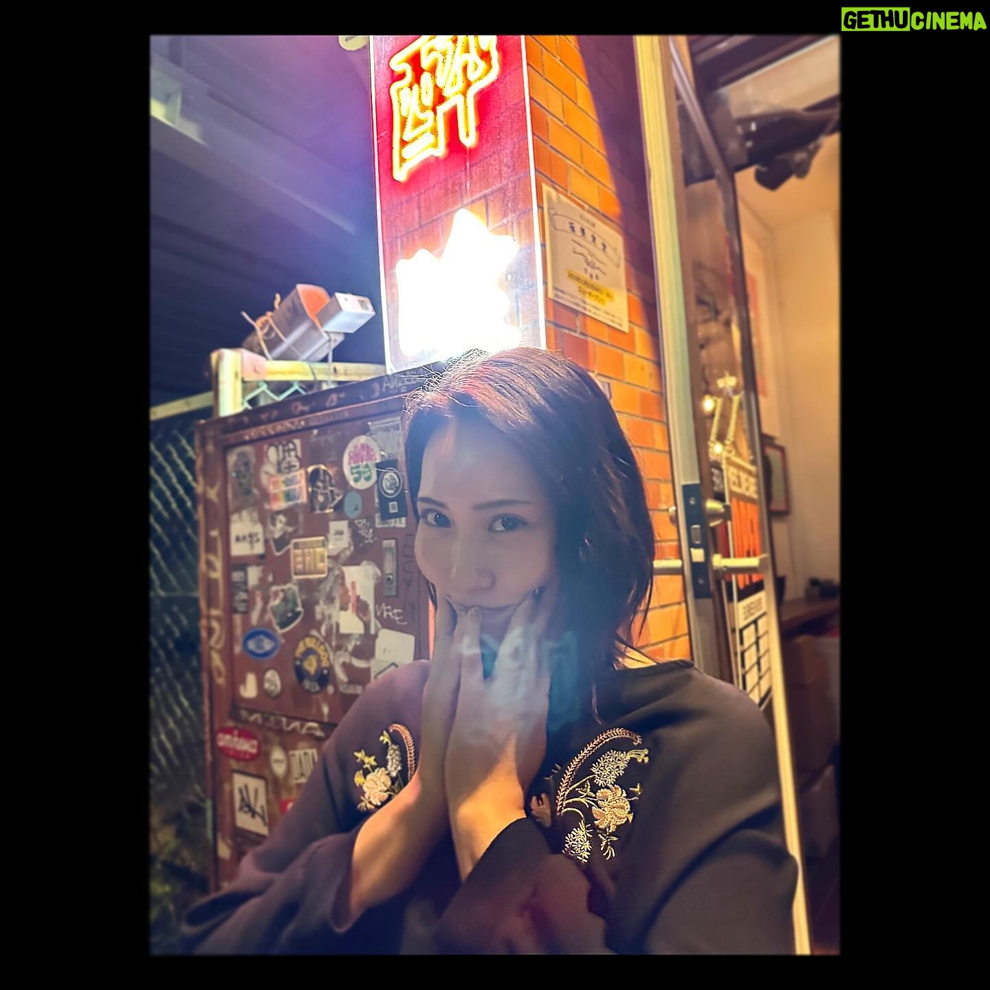Yuka Masuda - 1K Likes - *
春公演終わって一息。
大好きなタコス🌮のハシゴしてきました。いっぱいタコスたべた!
この日は月一の肌メンテも☺️
さいきん肌の調子良くてデコに顔が写りそうって言われました笑
2枚目テカテカなのは脂ではありませんw一応、艶です←
今回はハイフリニア、メソナJ、M22💜
つるっぴかになってむきたまご継続中です。
花粉もおさまってきてうれし~‼︎
・
・
・
#タコスはしご #表参道メディカルクリニック #表参道メディカルクリニック六本木本院 #大野ナース #HIFU #M22 #光治療 #メソナj #mesonaj #エレクトロポレーション #ご褒美美容 #肌ケア #肌荒れ #肌質改善 #ニキビケア #pr