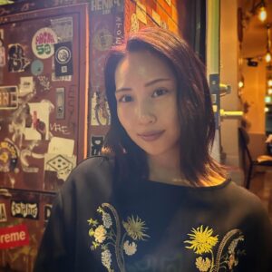 Yuka Masuda Instagram - ＊

春公演終わって一息。
大好きなタコス🌮のハシゴしてきました。いっぱいタコスたべた！

この日は月一の肌メンテも☺️
さいきん肌の調子良くてデコに顔が写りそうって言われました笑
2枚目テカテカなのは脂ではありませんw一応、艶です←

今回はハイフリニア、メソナJ、M22💜
つるっぴかになってむきたまご継続中です。
花粉もおさまってきてうれし~‼︎

・
・
・
#タコスはしご #表参道メディカルクリニック #表参道メディカルクリニック六本木本院 #大野ナース #HIFU #M22 #光治療 #メソナj #mesonaj #エレクトロポレーション #ご褒美美容 #肌ケア #肌荒れ #肌質改善 #ニキビケア #pr