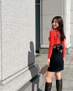 Yuka Ogura Instagram - この色気に入った💕

这颜色中国风很帅气🧡

#小倉ゆうか