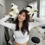 Yuka Ogura Instagram – ひさびさに撮影でした🤍
少し体を絞ったので終わってからご褒美にお友達からもらった中国のルオスーフェンっていうラーメンをたべました🍜　
インスタントだけど体にいい素材で作られてるからお気に入りなんだけどこれは日本では買えないみたい…
中国行けるようになったら
たくさん買いたい！！

#小倉ゆうか　#中国　#螺丝粉