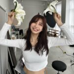 Yuka Ogura Instagram – ひさびさに撮影でした🤍
少し体を絞ったので終わってからご褒美にお友達からもらった中国のルオスーフェンっていうラーメンをたべました🍜　
インスタントだけど体にいい素材で作られてるからお気に入りなんだけどこれは日本では買えないみたい…
中国行けるようになったら
たくさん買いたい！！

#小倉ゆうか　#中国　#螺丝粉