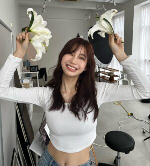Yuka Ogura Instagram - ひさびさに撮影でした🤍
少し体を絞ったので終わってからご褒美にお友達からもらった中国のルオスーフェンっていうラーメンをたべました🍜　
インスタントだけど体にいい素材で作られてるからお気に入りなんだけどこれは日本では買えないみたい…
中国行けるようになったら
たくさん買いたい！！

#小倉ゆうか　#中国　#螺丝粉