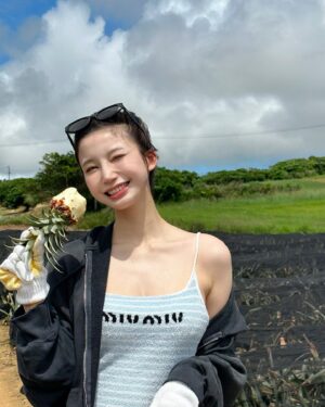 Yuka Ogura Instagram - 🍍🍍🧡

#パイナップル
#夏
#小倉ゆうか