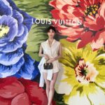 Yuka Ogura Instagram – 先日LOUIS VUITTONのショーに招待していただきました

まだまだ暑い日が続いてますが
今回のAWが素敵で冬が待ちどうしいよ☃️

今年は動画にあるルックみたいなオーバーサイズのワンピースとかコートにブーツ👢合わせるコーデがしたい気分💓

#小倉ゆうか
#louisvuitton