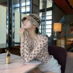 Yuka Ogura Instagram - 久しぶりです💖 たくさんの事があった約一ヶ月だったよ これから数ヶ月も色々起こる予定 不安だし疲れるけど 結局私は 刺激の中でしか生きられないと実感したな。 好久不见🥹有很多事情的一个月 我觉的之后也一样 但是我不会怕 我很期待 #久しぶり #小倉ゆうか