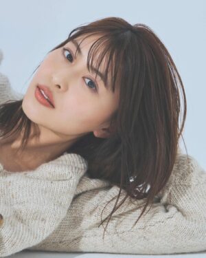 Yuki Mihara Instagram - @yoi_media のロングインタビュー
前半は妊娠・出産、
後半は始まったばかりの子育てについて。

子育ては、聞いて想像していたものとは
良い意味でも全く違いました。

出産前に「諦め」だと想像していたことは
「良い変化」だった、という話とか

綺麗事でなく、辛かった大変なことも言うてます🤪まだ始まったばかりですけどね💪

@yoi_media Webサイトにて
よかったらご覧ください！

写真、激盛れワッショイ(☝︎ ՞ਊ ՞)☝︎
💄 @yuka.kuramoto_hair.make 
👗 @masumi_yakuzawa