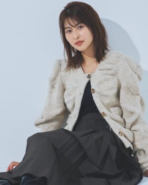 Yuki Mihara Instagram - @yoi_media のロングインタビュー
前半は妊娠・出産、
後半は始まったばかりの子育てについて。

子育ては、聞いて想像していたものとは
良い意味でも全く違いました。

出産前に「諦め」だと想像していたことは
「良い変化」だった、という話とか

綺麗事でなく、辛かった大変なことも言うてます🤪まだ始まったばかりですけどね💪

@yoi_media Webサイトにて
よかったらご覧ください！

写真、激盛れワッショイ(☝︎ ՞ਊ ՞)☝︎
💄 @yuka.kuramoto_hair.make 
👗 @masumi_yakuzawa