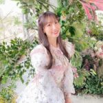 Yuki Kashiwagi Instagram - ⋆⸜ ⚘ ⸝⋆ いよいよ本日3/13！ AKB48 63rdシングル💿 【カラコンウインク】発売日です！☺️🎉 初めての単独センターを 務めさせていただきました！！ そしてわたしが参加する最後のシングルです💐 最後に本当に大好きな1曲がまたできたこと、 嬉しく思います😌🤍 AKB48の公式YouTubeにMVと DancePracticeもアップされているのでぜひ✨ カラコンウインクがたくさんの方に 聴いていただけますように💐 #AKB48 #カラコンウインク