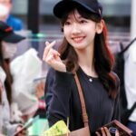 Yuki Kashiwagi Instagram – ファンの方が撮ってくれた空港写真〜☺️✈️📸