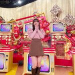 Yuki Kashiwagi Instagram - 🤍 ⸝꙳ 本日19時〜！ 【ハマダ歌謡祭】🪩🎤 バレンタインソングSPです☺️💝 衣装もバレンタイン意識🍫 (👗stylist @kana_yonehara) ぜひご覧くださいませ〜🫶🏻🫶🏻