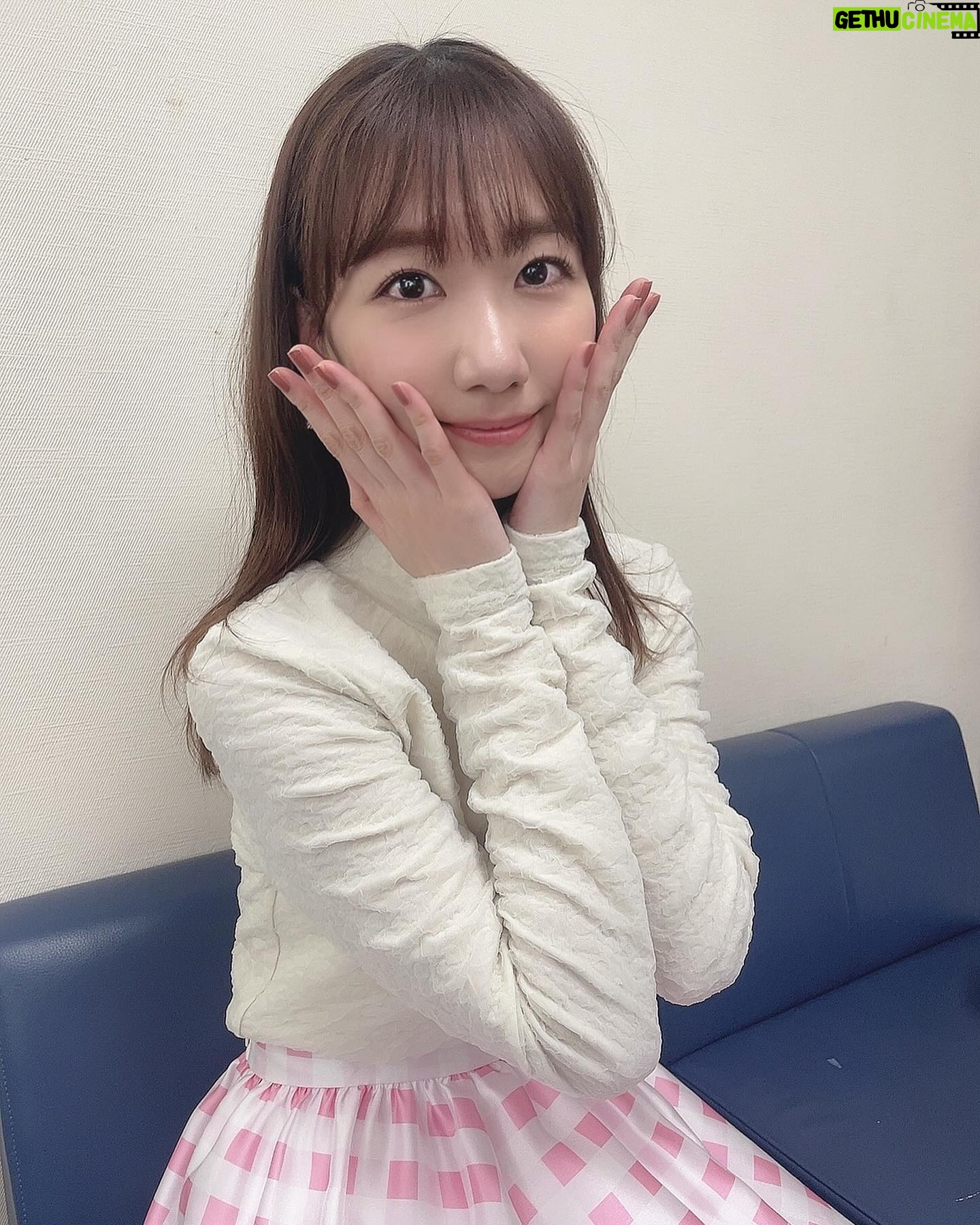 Yuki Kashiwagi Instagram - ๐โ๐๐ ๆฌๆฅ21:58ใ ใ้
ใฎใใใใซใชใ่ฉฑใ๐ป AKBๅๆฅญๅพๅใใฆใฎๅบๆผใงใ๐ซข๐ญ ใใฒใ่ฆงใใ ใใใพใใ๏ผ ใกใชใฟใซ้
ใฎใใใใฎๅ้ฒใฎใจใใฏ ใใคใใใคใใผใซใ้ฃฒใใงใพใโ