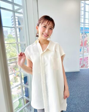Yukino Yamamoto Instagram - 🍅
おつかれさまです😊
衣装とおにぎりと最近食べた🥟と🍜です！

#衣装 : @tonal_official 
@cepica_official 
@_verseauofficial_ 
@and_ellecy 
@strawberry_fields_official 

🍙鯛の味噌漬け🐟
