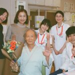 Yukino Kishii Instagram - 『お別れホスピタル』 第2話はあした、2／10の夜10時からです。 海沿いのロケはさむいけど清々しくてきもちよくて最高でした！🌊🌊 お楽しみに☺️