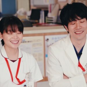 Yukino Kishii Instagram - お別れホスピタル
あしたです！22時から。
とにかく見てほしいとだけ。
明日の土スタにも生出演しますのでぜひ✨✨

2月3日スタート
NHK総合土曜ドラマ【#お別れホスピタル】
原作 #沖田×華 
脚本 #安達奈緒子 
音楽 #清水靖晃 
演出　#柴田岳志
#松山ケンイチ　#岸井ゆきの