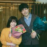 Yukino Kishii Instagram - 『お別れホスピタル』 本当に本当に、有難うございました！！！ 死ぬことは生きること。生きることは死ぬこと。 それ以外はまだ分からない、おわらない問いです。 もしかしたら、いつかわたしもお別れホスピタルのような、療養病棟にお世話になるかもしれないですよね。 わたしはこのドラマに携わって、思うことがありました。 いつか療養に行くとしたら、 人生の最期に、まだ、新しい出会いがあるなんて、それってすごいことだなと それはきっと、私がどんな状況でも、ゆたかなことなのだと。 今回協力してくださった先生方、看護師の方々、 沖田さんの原作と安達さんの脚本、演出の柴田さん笠浦さん、共演者のみなさん、スタッフさん、みんなみんなみんな、一緒だったから最終回まで作り上げることができました。 ありがとうございます！ なにより、観てくださったみなさま、有難うございました。 再放送や、オンデマンドでぜひ何度でも観てください。 辺見はいつでもそこにいます。 実際に働いてらっしゃる方に深い尊敬を込めて。 わたしもみんなにまた会いたいです🍢🍬