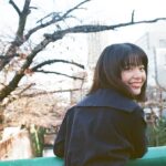 Yukino Kishii Instagram - 今週のスピリッツ📚 表紙巻頭です よかったら見てください😊 沖田さんがドラマの撮影現場にきてくださいました💫 ドラマには出てこないキャラクターがいて 沖田さんと共演者のみなさんとキャスト予想してみましたが 誰も思い浮かびませんでした😂 土曜ドラマ【#お別れホスピタル】 原作 #沖田×華 脚本 #安達奈緒子 音楽 #清水靖晃