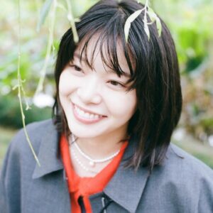 Yukino Kishii Instagram - POPEYE📚Girls in the City
ひさしぶりに石田真澄さんと😊
上野を散歩しておしゃべりしながら撮っていただきました
わたしは横並びで話すのが好きで

上野は色んなひとがいるしなんでもある
誌面も見てね