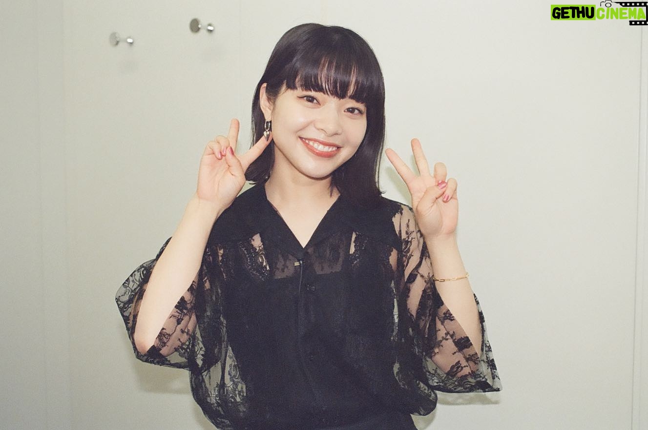 Yukino Kishii Instagram - 明日9/3 日本映画専門チャンネル📺🎬で夜9時から 『ケイコ 目を澄ませて 』がテレビ初公開です😊 軽部さんと楽しく映画についてお話しさせていただきまして、9/3と9/7の放送回ではその様子も流れます。 尺が足りずにカットしてからも映画の話で盛り上がったのですが、それはいつかまた出来たらうれしいです😂 収録後、取材もしていただいて、時間が経ってもケイコについてお話しする機会があること、それに対する言葉がまだまだ尽きないこと、とても有り難く思います。 でも、ただただ映画を観てください😊 想いは映画に込めたのでぜひ好きなように意味をつけてくださいね😊🥊それが嬉しいです!