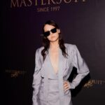 Yuliya Khlynina Instagram - Прекрасная поездка в Питер на показ новой коллекции @mastersuit #mastersuit , вдохновленной путешествиями на знаменитом Восточном Экспрессе 💔 Замечательные люди, исторический поезд на Витебском вокзале, live от @mmott23 , catwalk 70 моделей в новых образах - красота со смыслом и душой ) Спасибо @ramon_mastersuit и @tatyana.pft 👏 @nick_mart_ @pollinchi