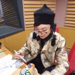 Yumi Matsutoya Instagram - 小腹がすいたので、初どん兵衛。 …美味しい！