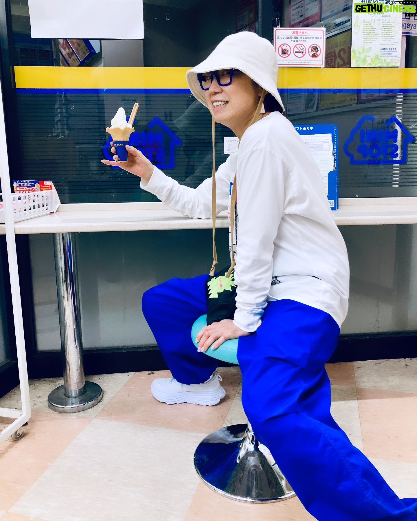 Yumi Matsutoya - 20.3K Likes - 日本の音楽界広しと言えど、狛江のミニストップのソフトが最高なのを知る者は、そういまい。