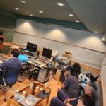 Yumi Matsutoya Instagram - 《おしらせ》 マネージャーK子です。アナログボックス発売記念として、急遽最速視聴会とトークイベントが決定しました！ ご出演頂くのは、今やユーミンの音楽には欠かせないエンジニア、GOH HOTODAさんです。先日、最後のカッティングに立ち会って頂いたばかりです。 「ユーミン万歳！」の大ヒットには、GOHさんのリミックス、リマスタリングが欠かせませんでした。 そしてなんと今回の為だけに、真空管アンプを使ったスペシャルシステムをご用意くださいます。 YouTubeでも配信しますが、現地だとより臨場感を感じて頂けると思います！ 今回、こちらのイベントに30名様を無料ご招待致します！ 申込受付は、今夜、6/3 22:00から。先着順なのであっという間に終了しそうですが、ぜひチャレンジしてみてください！勿論ライブ配信も行いますので、お越しになれない方はゆっくりとYouTubeでもご覧くださいね。 ↓↓↓ 「ユーミン万歳！〜松任谷由実50周年記念ベストアルバム〜」アナログ発売記念 最速試聴会&トーク 開催日時：2024年6月8日 (土) 開場17:30 開演18:00〜19:30 出演者：GOH HOTODA 　　　　団野健（制作ディレクター） 司会進行：國崎晋（RITTOR BASEディレクター） ＊松任谷由実、松任谷正隆の出演はございません。 入場料：無料 入場券申込み開始：2024年6月3日22時〜 定員：30名 会場：御茶ノ水 RITTOR BASE 〒101-0062 東京都千代田区神田駿河台2-1 お茶の水クリスチャン・センターB1 ＊RITTOR BASE YouTubeチャンネルにてライブ配信も行います 詳細、申し込みリンクは、プロフィール欄に張り付けておきますね。