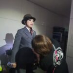 Yumi Matsutoya Instagram - 長いようで短く、短いようで長い20日間が終わります。 「深海の街」リリース&ツアー、50周年スタート、「ユーミンミュージアム」、「ユーミン万歳!」、「The Journey」ツアー、「ユーミン乾杯!!」、その間に苗場… ここまで数年に渡り常に目まぐるしく活動してきたユーミンですが、いよいよ制作期間に入ります。 次はどんな世界を見せてくれるのでしょうか… 期待に胸がふくらみます。 また来年、苗場でお会いしましょう！ マネージャーK子