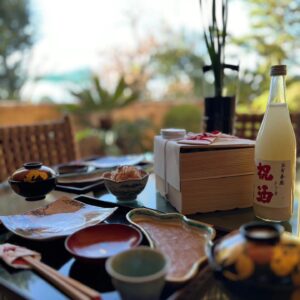 Yumi Matsutoya Instagram - 🎍🐉🙇‍♀️