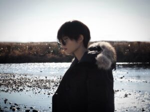 Yumi Wakatsuki Instagram - .
Just trust yourself, then you will know how to live.
.
向かう先は己が決めねば。一歩ずつ繋げていこう。大丈夫。
.
とりあえず気温が暖かくなってきた、本当最高。
カフェラテをアイスで頼める幸せよ。