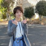 Yumi Wakatsuki Instagram - . 今夜は #リビングの松永さん 第7話でございます。 あらま、前回の終わりは まさかの三者面談で松永さんとご対面！！ ミーコの松永さんへの想いを何も知らない小夏と 小夏という人物がここにきて誰か分かってしまったミーコ どうなることか。 是非よろしくお願いします🙇 . #小林夏未 #若月佑美