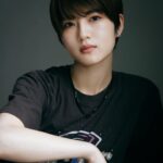 Yumi Wakatsuki Instagram - . 神戸さんに写真撮って貰いましたーっ！ 光の使い方が上手過ぎる。 サクッとこんなに素敵な写真を撮ってくれた🌹凄い。 普通に芸能関係なく写真撮影やってくれるみたいなんで 写真撮られるの好きな人は撮ってもらって欲しい☺︎ ショートいいねって言われて嬉しみ☺︎ . #カンベ写真館 #photo #私服 #若月佑美