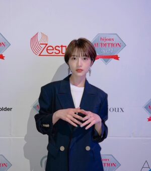 Yumi Wakatsuki Instagram - .
bijoux AUDITION 2024 supported by KeyHolder Group
特別審査員として参加させて頂き、
本当に素敵な1日を過ごせました。
夢見る希望に向かって頑張る姿が美しかった。
全員素晴らしくて、かっこよくて
終始私は泣きそうになっていました。
一人一人に色んな可能性が詰まっていて、
今回ご縁がなかった方も、
必ず別の場所で咲ける力がありました。
素晴らしい蕾を大切に大切に育ててください。
改めて各賞を受賞された方、おめでとう御座います。
.
素敵な機会をありがとうございました。
.
#若月佑美