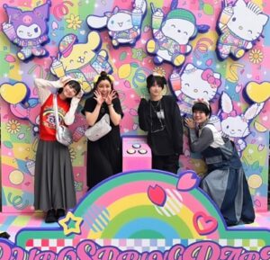 Yumi Wakatsuki Instagram - .
舞台#鉄コン筋クリート で共演してからの仲。
実はもう今年で6年の仲になります。
とにかく開催率が良過ぎて素晴らしい。
楽しい時間をいつも本当にありがたいです。
.
木原っち @xiguakihara が詳し過ぎて
ドラクエのように付いて回る私達でした。
色々と教えてくれてありがとうございました☺︎
.
#kawaii は正義でした
.
#三戸なつめ ちゃん
#新原ミナミ ちゃん
#木原実優 ちゃん
#若月佑美