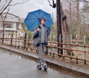 Yumi Wakatsuki Instagram - .
フジテレビ　ONE hour Sense 1Hセンス
3月17日(日) 21:54～
出演します☺︎
是非、ご覧ください。
.
メルセデスの車は本当にかっこいいー☺︎
@mercedesbenz 
色と造形が好き。
お蕎麦が写っていますが、
さて、私が行った先はどこでしょうか。
.
#onehoursence 
#mercedes 
#若月佑美