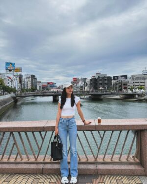 Yun Liu Instagram - ‘
每天都要以拉麵結尾的九州之旅完結.