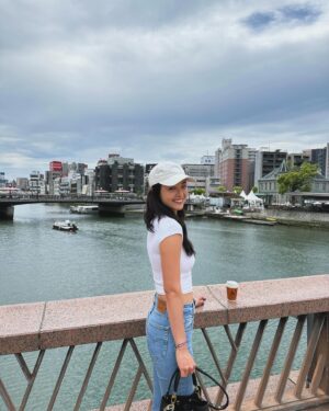 Yun Liu Instagram - ‘
每天都要以拉麵結尾的九州之旅完結.