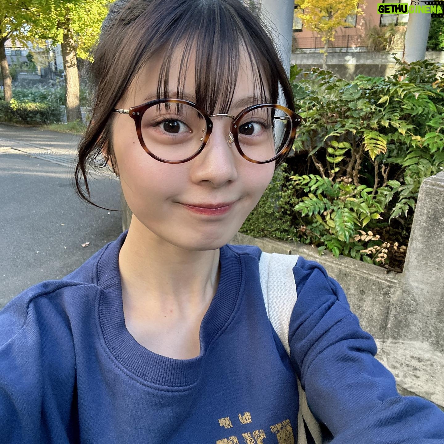 Yuna Hoshino Instagram - 現場に行く時の格好は大体ラフすぎる格好です。 着替えやすさ・寝やすさ重視😛😛😛 躍動感溢れる写真をお届け〰️😂