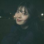 Yuna Hoshino Instagram – 大変遅くなりました。🙇🏻♀️՞
もう何日前だよって感じなんですが…笑
遅くなってごめんねえ😭🙏
私、19歳になりました!
わあ〜〜ラストティーンだってえ!
ええ!来年20になっちゃうよお!?!?
早すぎるしヤバい😱😱😱
もうみんなにお祝いしてもらうのは何回目になるんだろうか…?
11/7 0時になった瞬間に
毎年、毎年、お祝いの動画やメッセージ、
たくさん本当にありがとう。( ; ; )♡
本人不在の誕生日会とかも、女の子ファンは開催してくれる子が多いんだけど、
本当に可愛いのよねえ…私のためにありがと。♡
もちろん!今年が初めてだよ〜って新規の方も
温かいコメントを送ってくれて……
会いに来てくれた方もいたね。ありがとう😌💕
そして今年は、4年ぶりに生誕祭も出来ました♡
直接顔を見ながらお祝いしてもらえるのは
やっぱり何倍も嬉しかったなぁ〜〜!
しかもしかも生誕祭”LIVE”ってね、
前までの私には考えられなかったよ…笑
まだまだ、人前に立つことに慣れてなくて
どうしても声が震えちゃったり、緊張はするけど
みんなが優しく見守ってくれるからいつも頑張れる!
本当に優しい方たちに囲まれてる
私は幸せ者だな〜といつも思わせてくれる
みんなのことが大好きだよっ(*´³`*) 💕💕
有難いことに、19歳スタートも
新しいことに色々チャレンジさせていただいております!
イベントでは発表したのだけど、
来れなかった方たちには伝えられて無いので、
しっかりと自分の目標を残したいと思います!
女優としての目標は
『GP帯(19:00~23:00)ドラマのレギュラー出演』
これを目標にしていきたいなと思っています!
やってみたい役とかも実はあって……
星乃夢奈の性格って「明るい・笑顔・天真爛漫」とかがイメージ持たれやすいのかなと思ってて、
女優という職業をしているのであれば
それならではの、役をしてみたいなと思ってて、
自分とは真逆の、
大人しかったり、何か重いものを背負っていたり、
或いは悪人だったり……
色でいうと黒!!!みたいな笑
役をしてみたいな〜って思ってます!
そして18歳から新しい道を開けた
アーティストとしての目標は
『アニメの主題歌を取りたい!』
これは自分でも大きすぎる目標かなと思ってるんですけど、
目標は口に出すこと、表にだすこと、
これが大事だと思ってるので!!!!😤😤
絶対に掴み取ってやるんだっ!!!!笑
18歳も、ありがたいご縁があって、
素敵なお仕事、素敵な出会いと、沢山ありました。
19歳も、目の前にある一つ一つの出来事と
しっかりと向き合って、
全身全霊で
そして私らしさを忘れずに頑張っていきたいと思います!
みんなだいすきい♡♡♡♡
19歳の私にも重たい愛をたくさん届けてね?🥺🩷