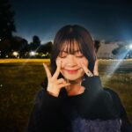 Yuna Hoshino Instagram – 大変遅くなりました。🙇🏻♀️՞
もう何日前だよって感じなんですが…笑
遅くなってごめんねえ😭🙏
私、19歳になりました!
わあ〜〜ラストティーンだってえ!
ええ!来年20になっちゃうよお!?!?
早すぎるしヤバい😱😱😱
もうみんなにお祝いしてもらうのは何回目になるんだろうか…?
11/7 0時になった瞬間に
毎年、毎年、お祝いの動画やメッセージ、
たくさん本当にありがとう。( ; ; )♡
本人不在の誕生日会とかも、女の子ファンは開催してくれる子が多いんだけど、
本当に可愛いのよねえ…私のためにありがと。♡
もちろん!今年が初めてだよ〜って新規の方も
温かいコメントを送ってくれて……
会いに来てくれた方もいたね。ありがとう😌💕
そして今年は、4年ぶりに生誕祭も出来ました♡
直接顔を見ながらお祝いしてもらえるのは
やっぱり何倍も嬉しかったなぁ〜〜!
しかもしかも生誕祭”LIVE”ってね、
前までの私には考えられなかったよ…笑
まだまだ、人前に立つことに慣れてなくて
どうしても声が震えちゃったり、緊張はするけど
みんなが優しく見守ってくれるからいつも頑張れる!
本当に優しい方たちに囲まれてる
私は幸せ者だな〜といつも思わせてくれる
みんなのことが大好きだよっ(*´³`*) 💕💕
有難いことに、19歳スタートも
新しいことに色々チャレンジさせていただいております!
イベントでは発表したのだけど、
来れなかった方たちには伝えられて無いので、
しっかりと自分の目標を残したいと思います!
女優としての目標は
『GP帯(19:00~23:00)ドラマのレギュラー出演』
これを目標にしていきたいなと思っています!
やってみたい役とかも実はあって……
星乃夢奈の性格って「明るい・笑顔・天真爛漫」とかがイメージ持たれやすいのかなと思ってて、
女優という職業をしているのであれば
それならではの、役をしてみたいなと思ってて、
自分とは真逆の、
大人しかったり、何か重いものを背負っていたり、
或いは悪人だったり……
色でいうと黒!!!みたいな笑
役をしてみたいな〜って思ってます!
そして18歳から新しい道を開けた
アーティストとしての目標は
『アニメの主題歌を取りたい!』
これは自分でも大きすぎる目標かなと思ってるんですけど、
目標は口に出すこと、表にだすこと、
これが大事だと思ってるので!!!!😤😤
絶対に掴み取ってやるんだっ!!!!笑
18歳も、ありがたいご縁があって、
素敵なお仕事、素敵な出会いと、沢山ありました。
19歳も、目の前にある一つ一つの出来事と
しっかりと向き合って、
全身全霊で
そして私らしさを忘れずに頑張っていきたいと思います!
みんなだいすきい♡♡♡♡
19歳の私にも重たい愛をたくさん届けてね?🥺🩷