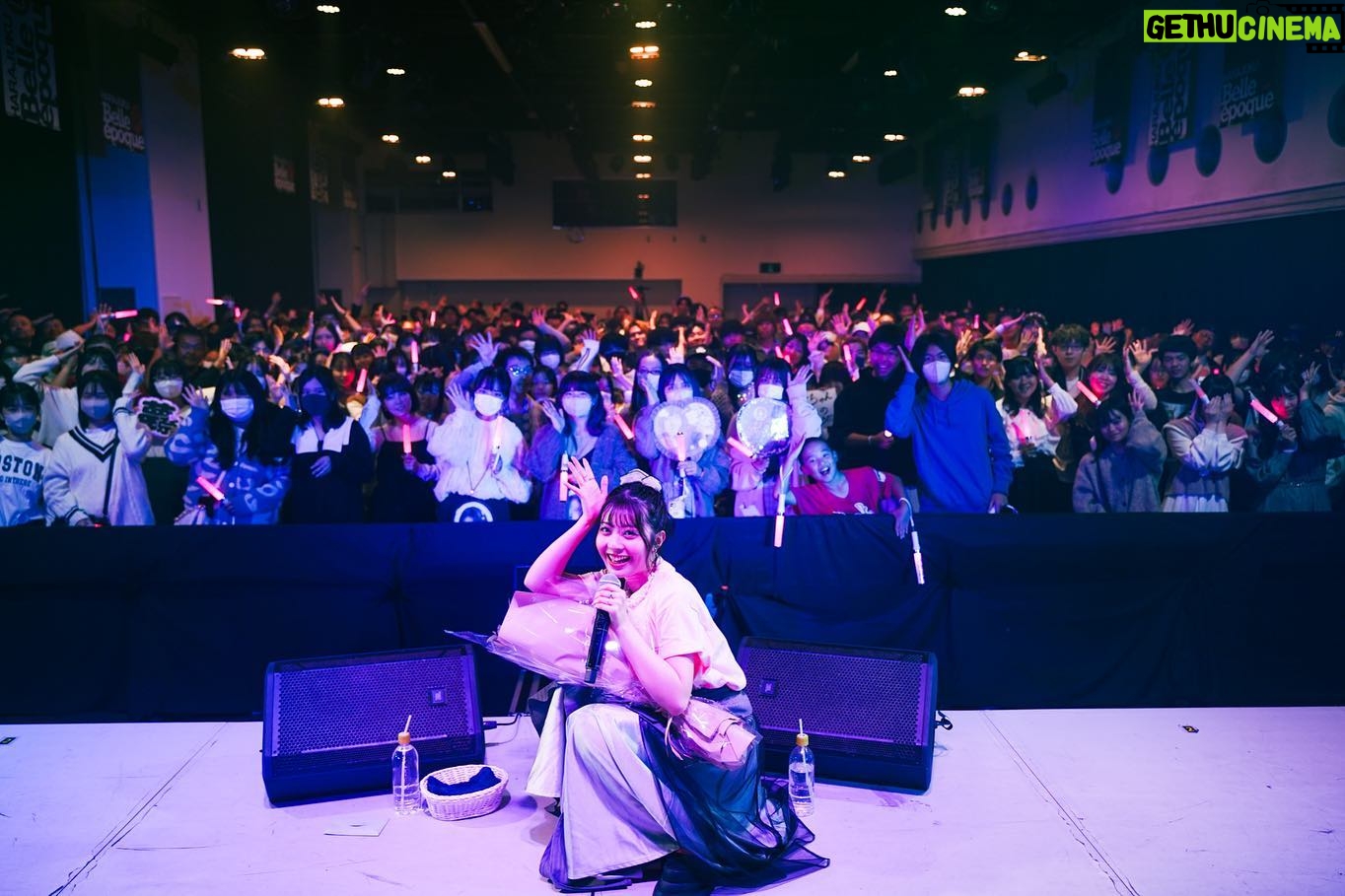 Yuna Hoshino Instagram - 投稿が遅くなってしまってごめんなさい!🙇🏻♀️՞ 11/3に行われた 『星乃夢奈 LAST TEEN BIRTHDAYLIVE ~10代のうちに叶えたい夢~』 ご来場してくださった皆様、 ありがとうございました♡ 約4年ぶりの生誕祭、 久しぶりの生誕祭がまさか"LIVE" だなんて 前の私には考えられなかっただろうな〜💭 やっぱり歌にはまだ自信が持てず、 最初はどうしても緊張しちゃうけど 相変わらず私のファンの皆様は優しくて …😭😭 MCが入る度に、 『ゆなちゃん可愛いよお』『宇宙で1番』とか。笑 沈黙の時間なんて無かったんじゃないかってくらい みんなで造り上げた素敵なイベントになれたんじゃないかなと思います( ´͈ ᵕ `͈ )♥ ))コールアンドレスポンスはまだまだ行けたと思うけどね!!?!?!?!? でもたくさん声は届いてたよ♡ありがと♡ あっという間なお時間で、 2日経ってるのにまだ余韻にひたひたな私です😮💨 切実に戻りたいぃ……! でもたくさんパワーと幸せを貰えたので! これからもいい報告できるように頑張るぞ💪🔥 19歳の抱負や18歳の1年間の感謝は また改めてお誕生日の投稿の時にお話しようと思います…! ビデオレターに参加してくださった方、 そして一緒に盛り上げてくれたスタッフの皆様、 ありがとうございました♡