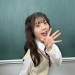 Yuna Hoshino Instagram - YouTubeにて、私の3rdシングル『好きすぎてムカつくバースデイ』の踊ってみたが上がりましたっ🤍 全身Ver~!!!! ぜひ覚えて踊ってくれると嬉しいです*ˊᵕˋ*