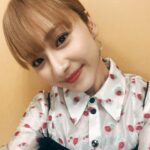 Yuna Taira Instagram - 🕺🪩🫧 めーーちゃ緊張しちゃった でもノリノリで楽しかった ありがとうございました 歌うって楽しいね☺︎♡ #ハマダ歌謡祭