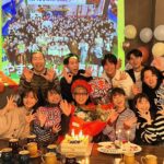 Yuna Taira Instagram – 🔴🔴👹
2年越しでやまちゃんの還暦を
お祝いできましたー！！！
イワーイさんの結婚も✨

嬉しい再会だったなー♡
次は鉄拳さんの還暦かな🥂

今夜11時からはbayfmで集合ちゅ！
先週に引き続きお付き合いください☺︎

Special thanks @argos.cafe_wabal 
#おはスタ
#おはガールちゅちゅちゅ 
#平祐奈の凸凹ラジオ