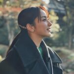 Yuna Taira Instagram - 🐉❤️🧡 #冬の京都2024 ありがとうございました。 龍が棲まう都 またすぐ行きたいです @toryburch のドラゴンバッグが 可愛すぎっっ🐉🎈