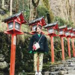 Yuna Taira Instagram - 🐉❤️🧡 #冬の京都2024 ありがとうございました。 龍が棲まう都 またすぐ行きたいです @toryburch のドラゴンバッグが 可愛すぎっっ🐉🎈